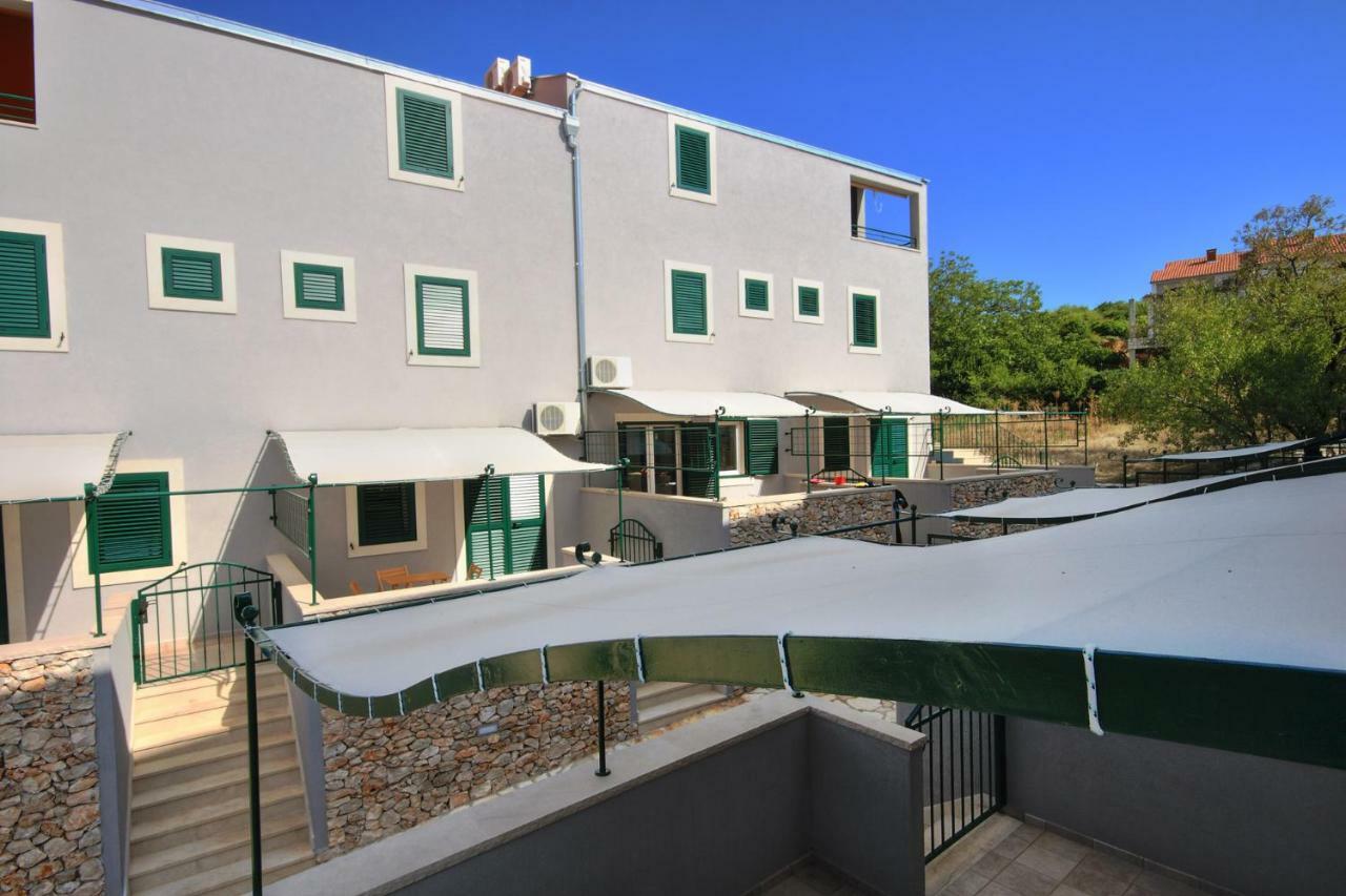 Apartments Kala Mendula Сутиван Екстериор снимка